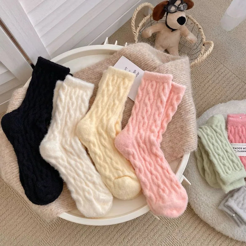 10 Pairs Women’s Plush Fried Dough Twist Socks – Autumn & Winter