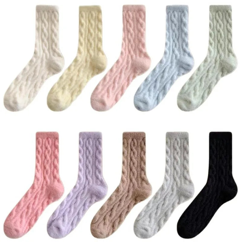 10 Pairs Women’s Plush Fried Dough Twist Socks – Autumn & Winter