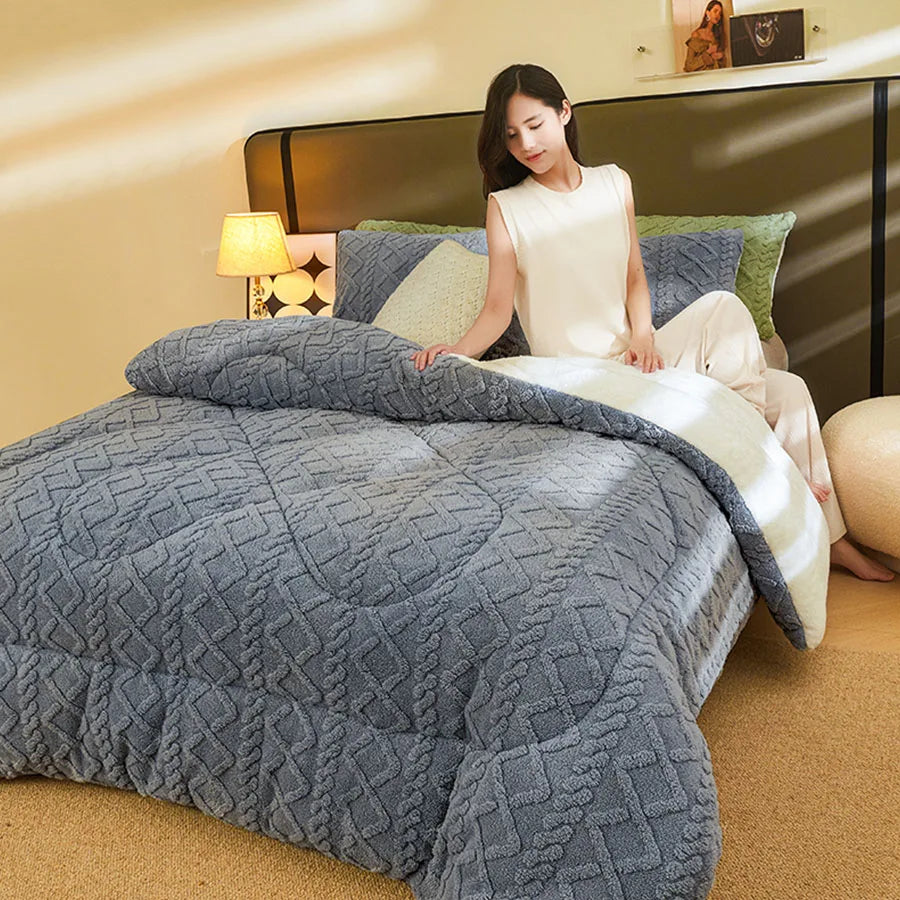 Super Thick Winter Blanket – Lamb Cashmere Weighted Quilt