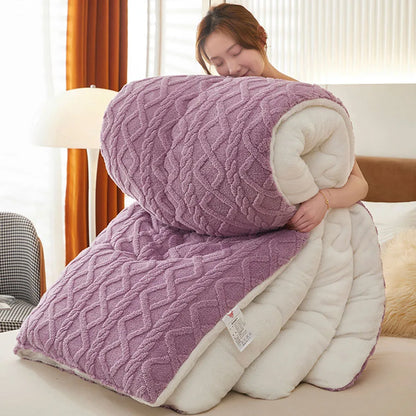Super Thick Winter Blanket – Lamb Cashmere Weighted Quilt