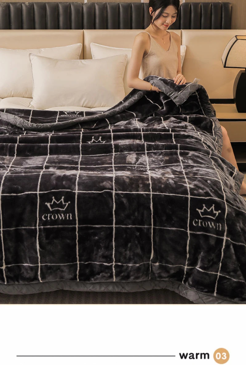 Weighted Raschel Plush Blanket – Thick & Warm (1PC)