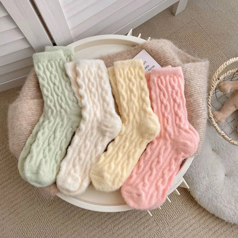 10 Pairs Women’s Plush Fried Dough Twist Socks – Autumn & Winter