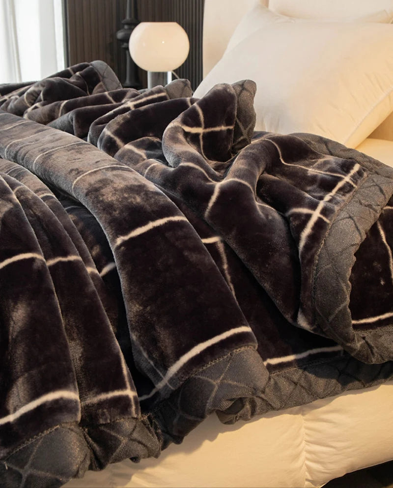 Weighted Raschel Plush Blanket – Thick & Warm (1PC)