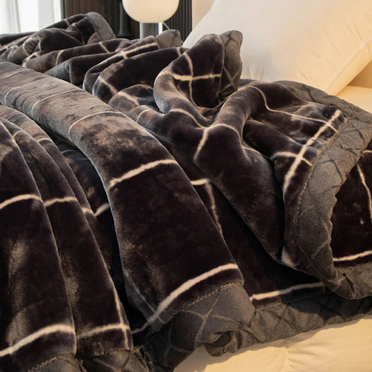 Weighted Raschel Plush Blanket – Thick & Warm (1PC)