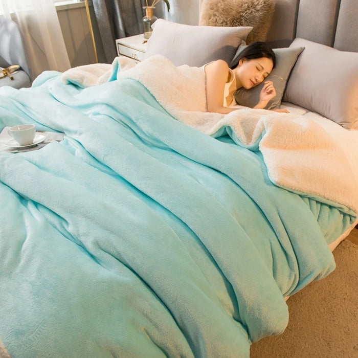 Wool Throw Blanket – Double-Sided Winter Bedspread