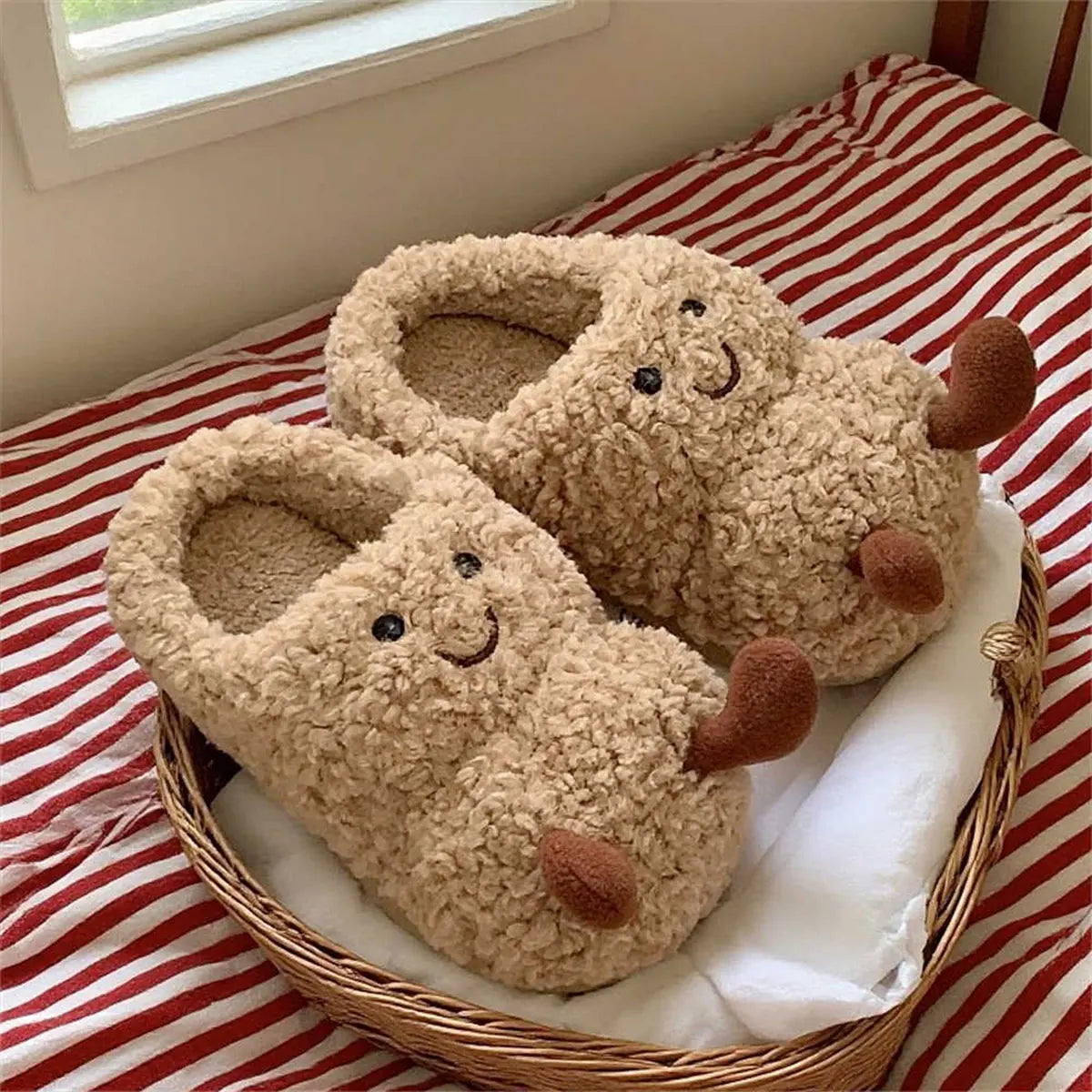Peanut-Shaped Plush Cotton Slippers – Women’s Indoor Winter