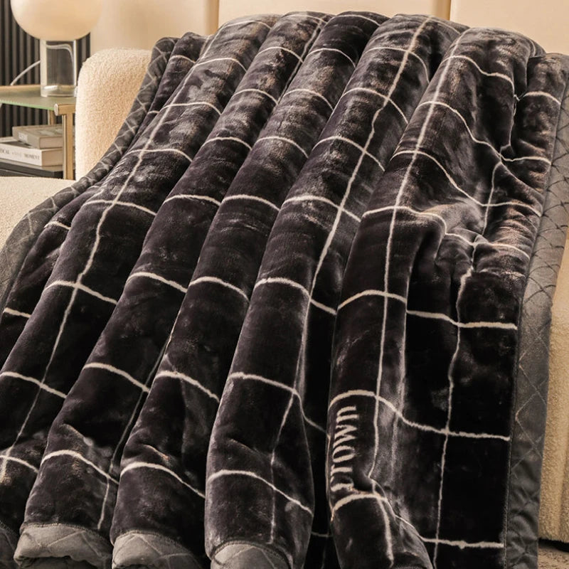 Weighted Raschel Plush Blanket – Thick & Warm (1PC)